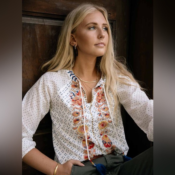 NWT Bohme Spanish Embroidered White Top Tassels Gold Beading M - Picture 3 of 9